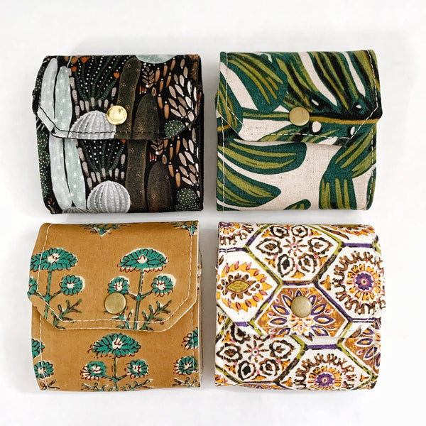 Floral Hexagon 10ml Roller Case