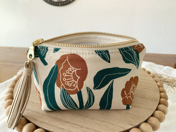 Autumn Blooms Essential Oil Bag