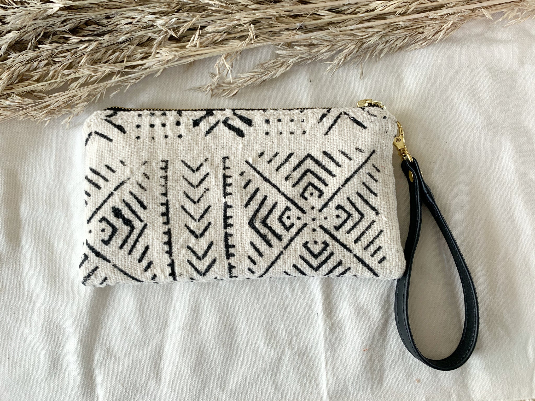 White & Black Mudcloth Essential Oil Wallet
