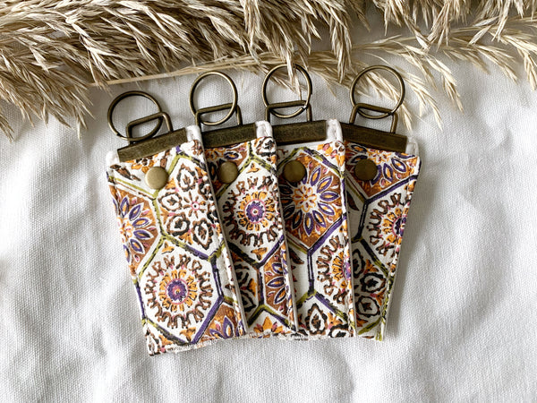 Floral Hexagon Thieves Keychain